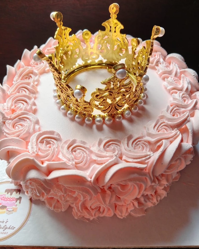 King Theme Cake - Image 3